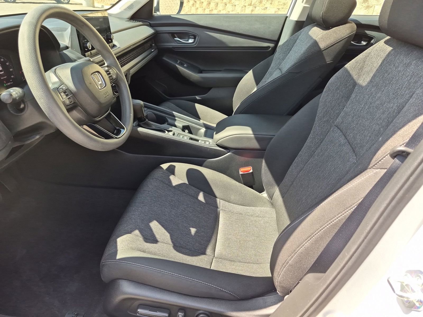 Used 2024 Honda Accord EX image 26