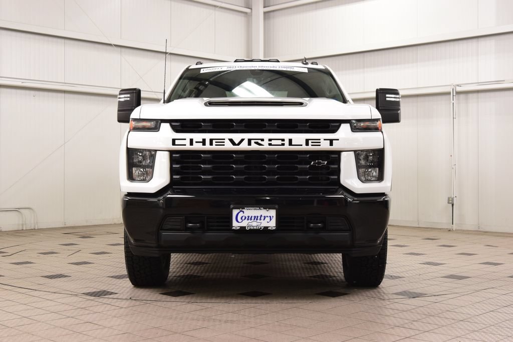 Used 2023 Chevrolet Silverado 2500 Custom w/ Custom Value Package AWD/4WD image 2