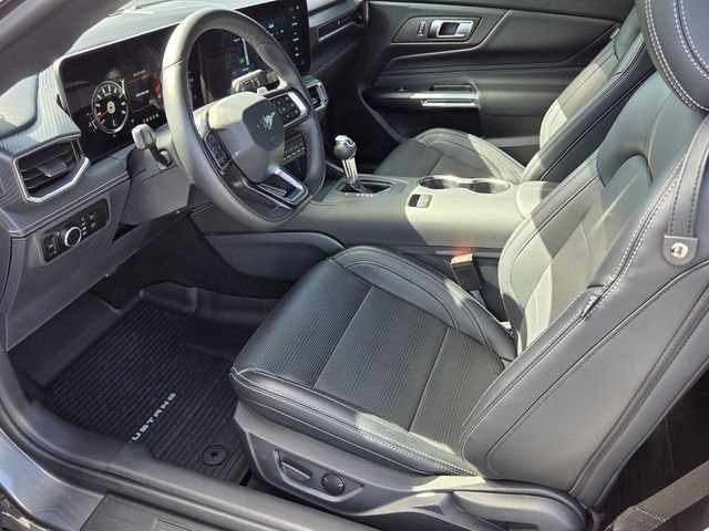 Used 2026 Ford Mustang GT Premium RWD image 9