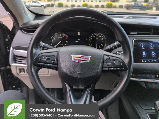 Used 2019 Cadillac XT4 Luxury FWD image 14