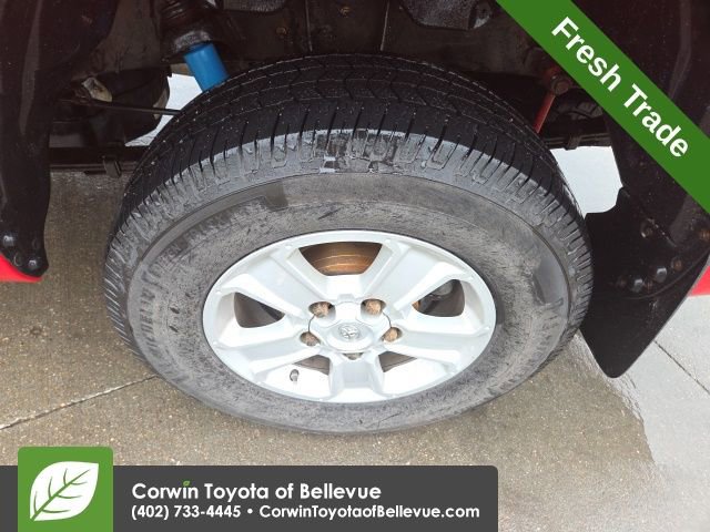 Used 2014 Toyota Tundra SR5 w/ SR5 Upgrade Package image 8