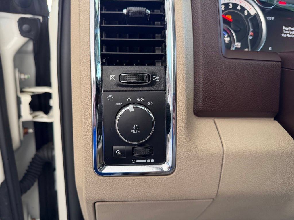 Used 2018 RAM 3500 Laramie RWD image 45
