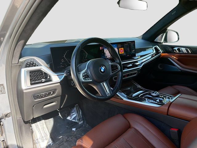 Used 2023 BMW X7 M60i w/ Executive Package AWD/4WD image 28