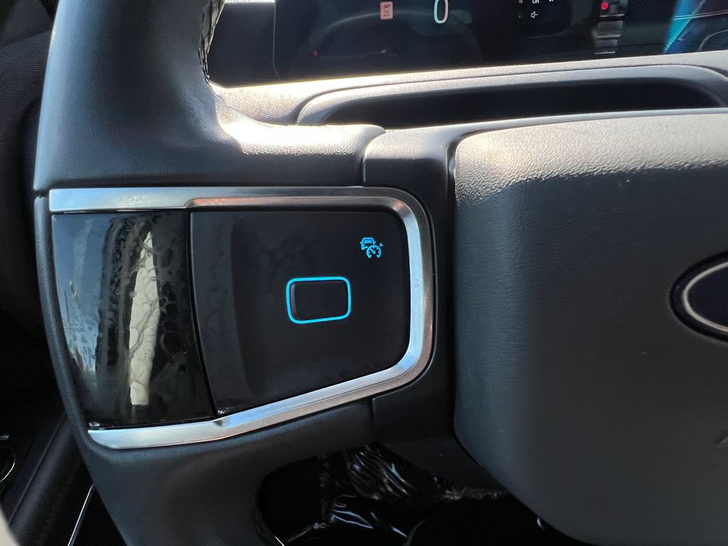 Used 2025 Ford Expedition Max Active RWD image 27