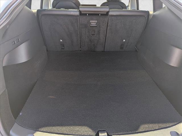 Used 2022 Tesla Model Y Long Range image 6