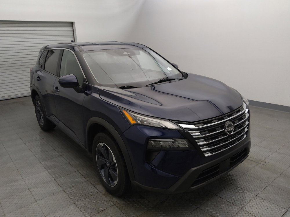 Used 2024 Nissan Rogue SV AWD/4WD image 13