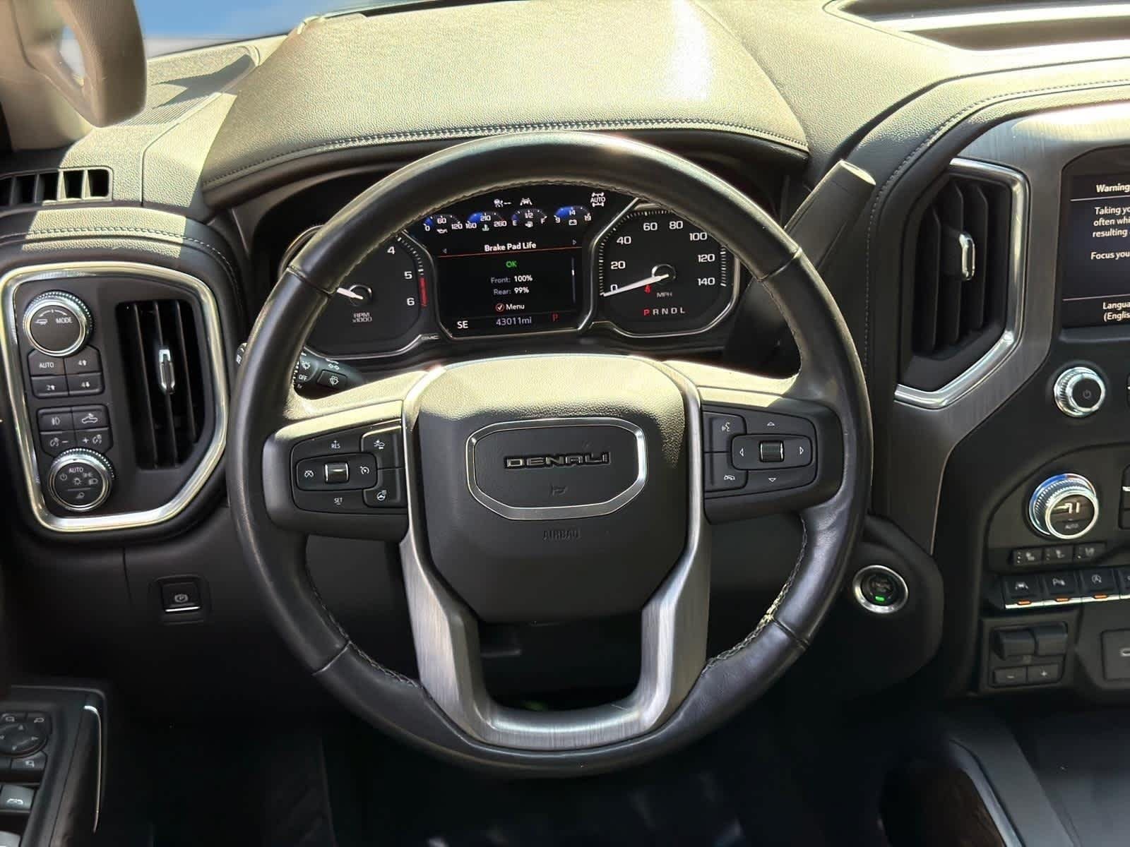 Used 2021 GMC Sierra 1500 Denali w/ Denali Ultimate Package AWD/4WD image 17