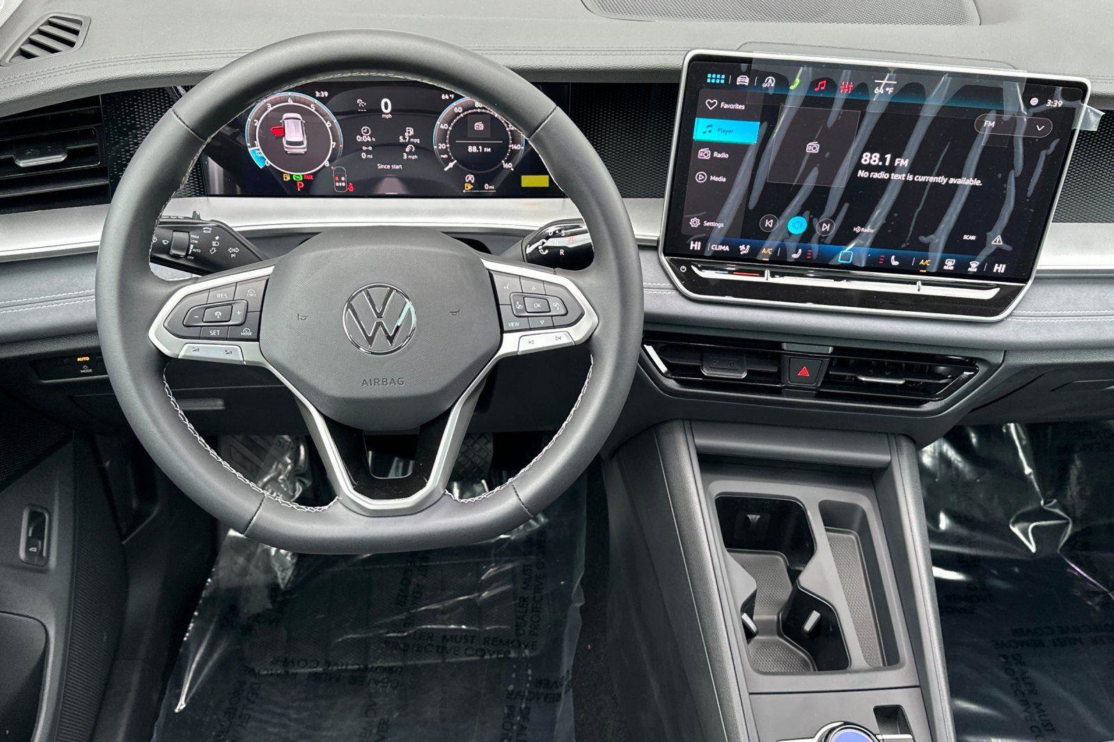 New 2026 Volkswagen Tiguan SE image 13