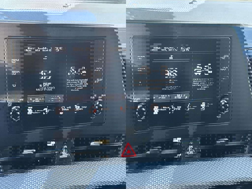 Certified 2024 Kia Sportage LX image 14