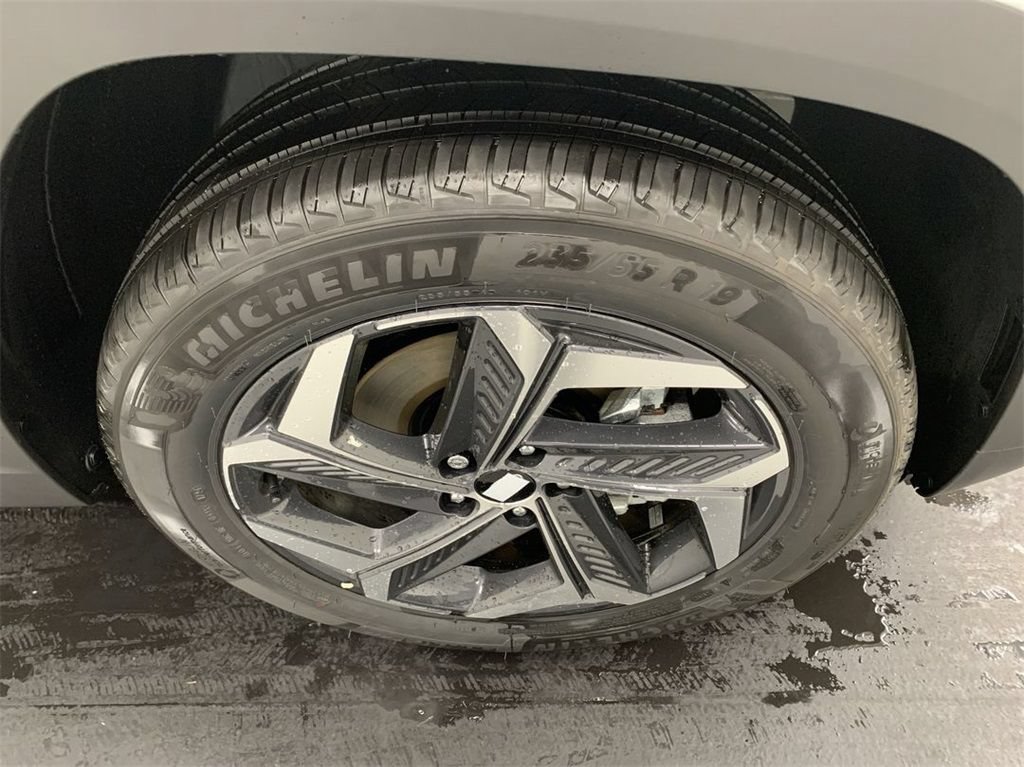 Used 2024 Hyundai Tucson Limited AWD/4WD image 7