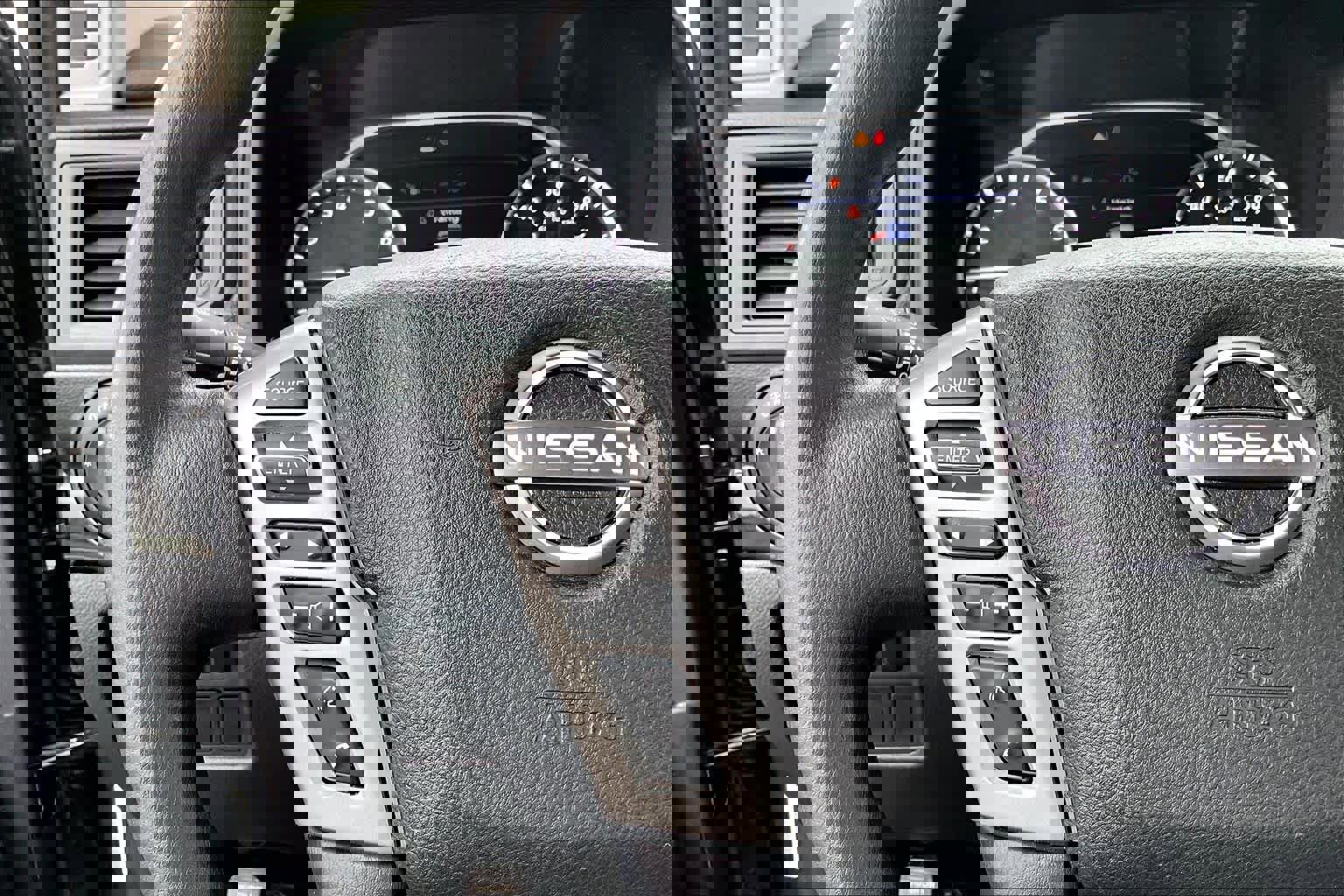 Used 2024 Nissan Titan SV w/ Accessory Utility Package image 46