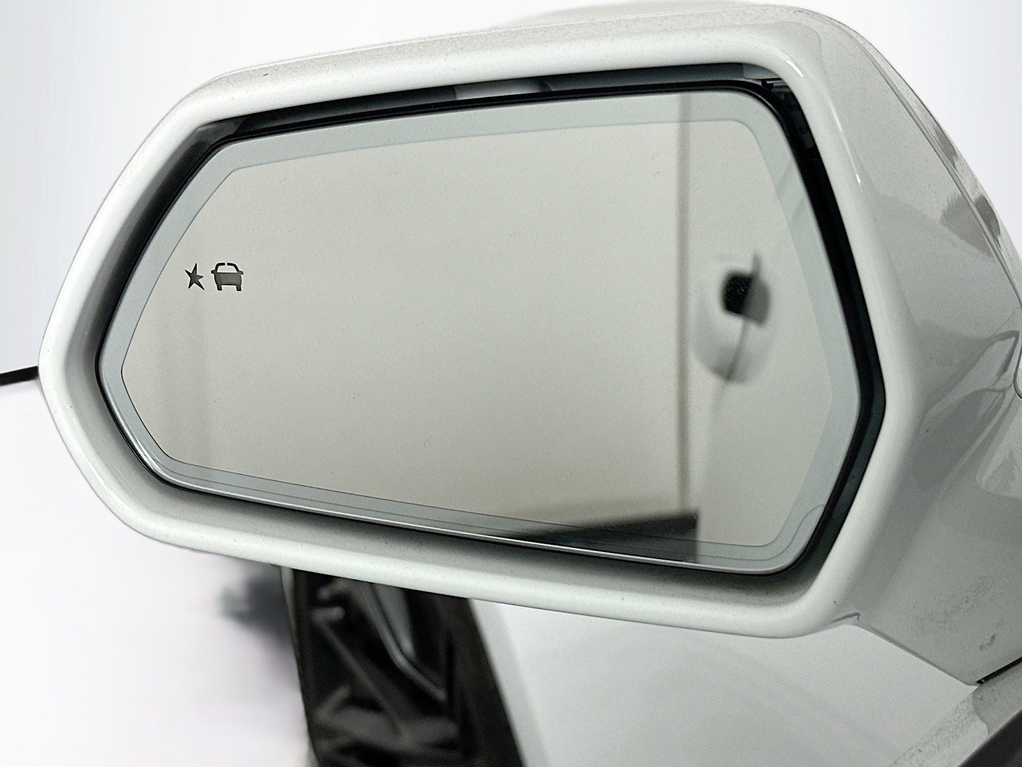 Used 2017 Chevrolet Camaro ZL1 image 16