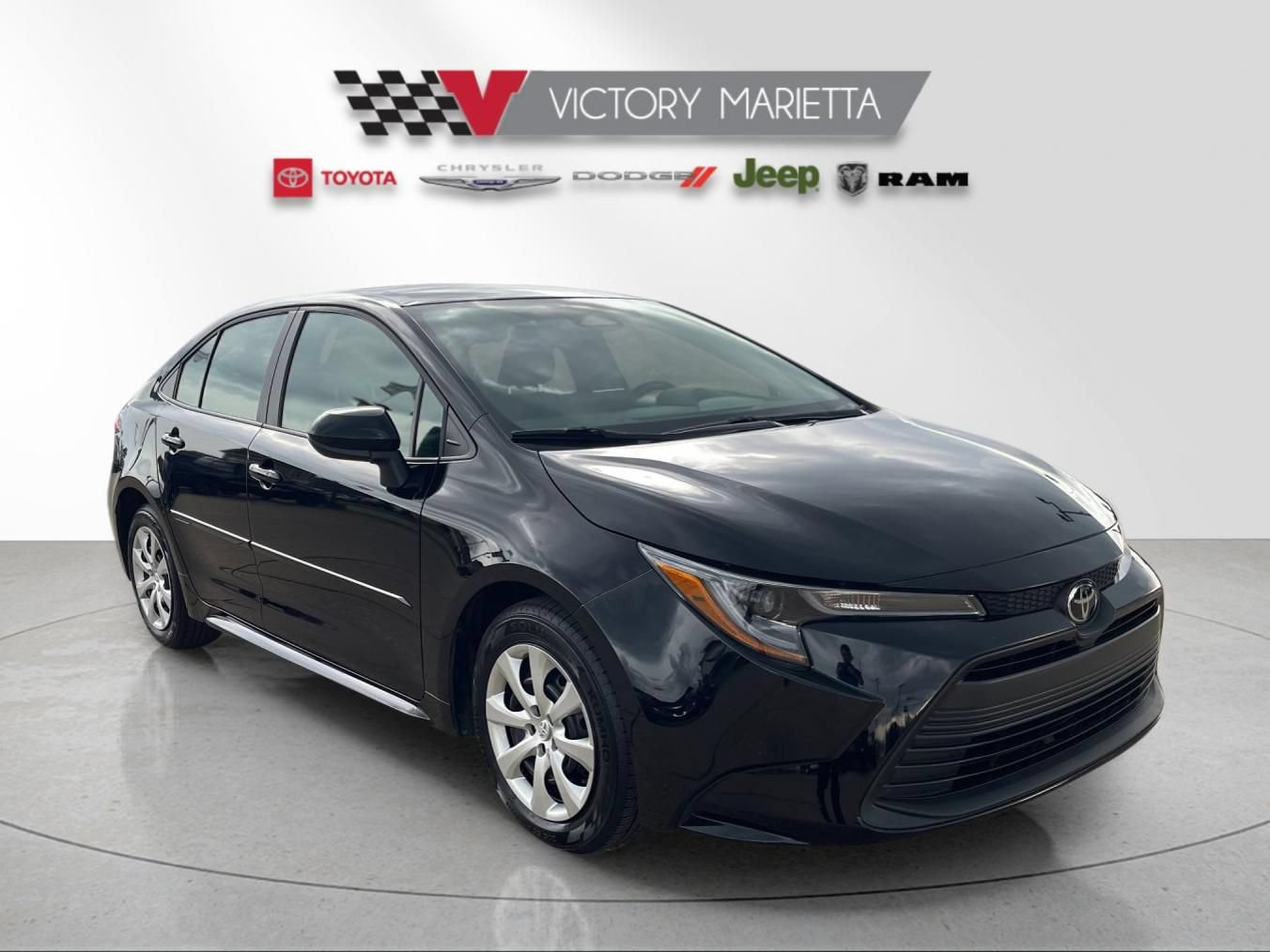 Used 2026 Toyota Corolla LE FWD image 7