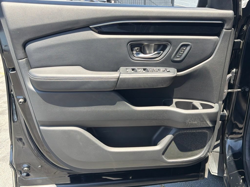 Used 2023 Honda Pilot Touring image 20