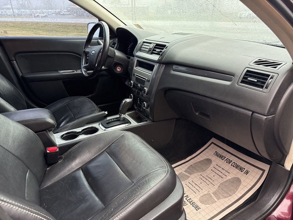 Used 2012 Ford Fusion SEL image 33
