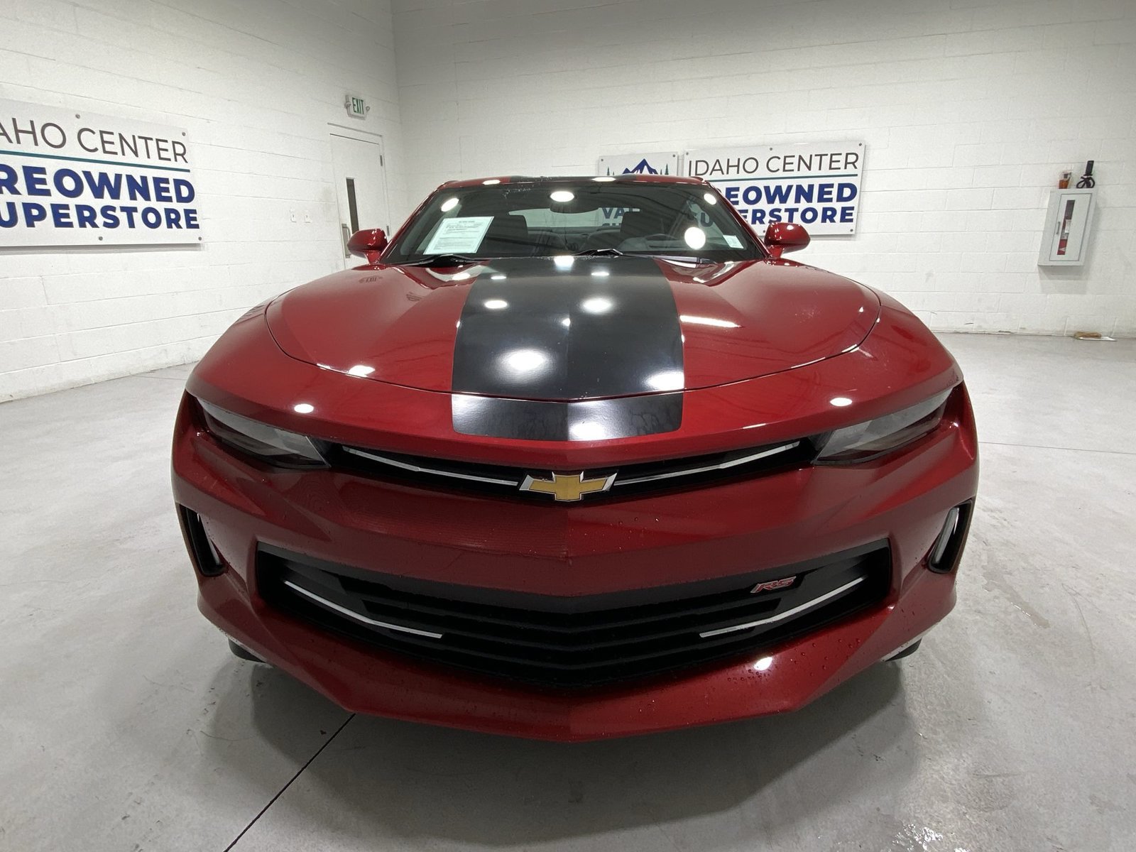 Used 2016 Chevrolet Camaro LT RWD image 3