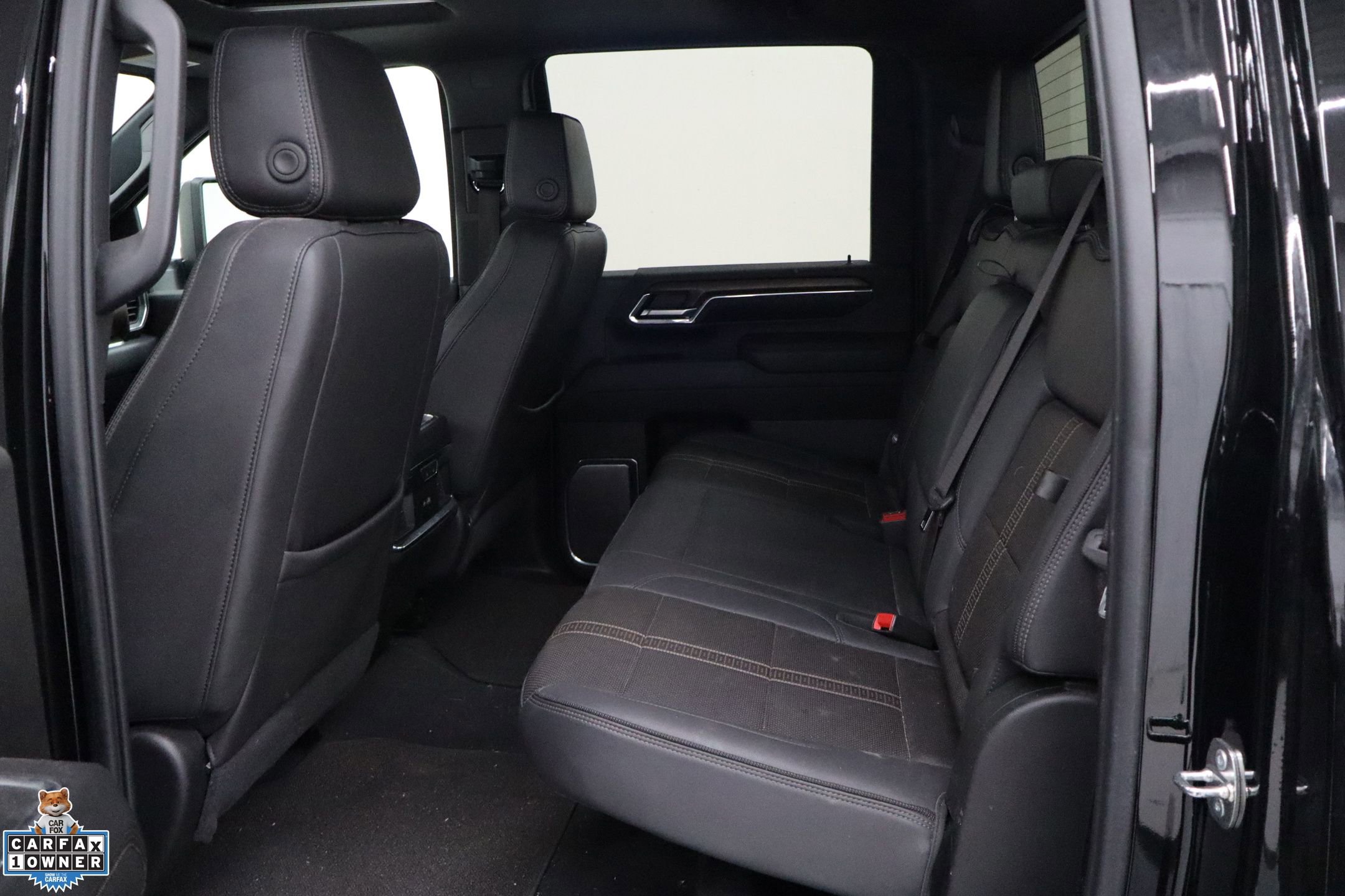 Used 2024 Chevrolet Silverado 2500 High Country w/ High Country Premium Package image 25