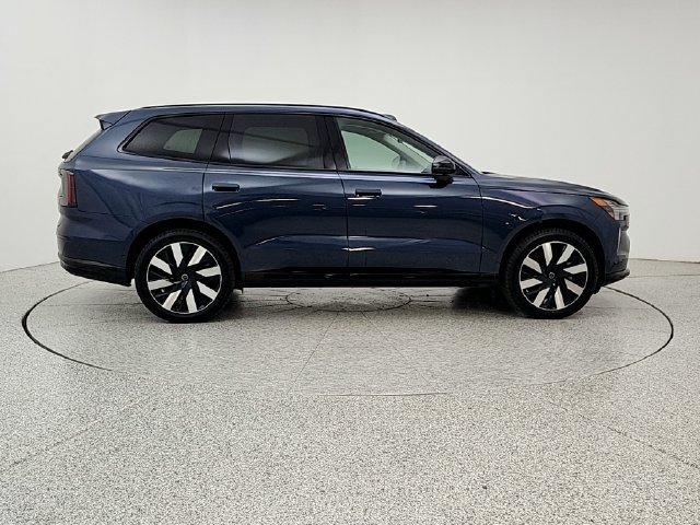 Certified 2025 Volvo EX90 Plus AWD/4WD image 4