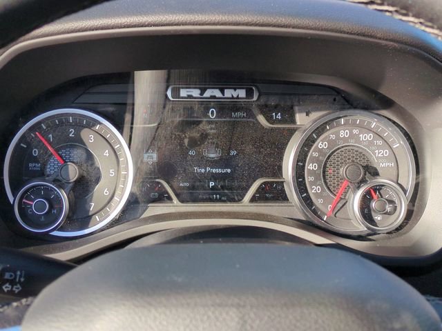 New 2026 RAM 1500 4x4 Crew Cab image 14