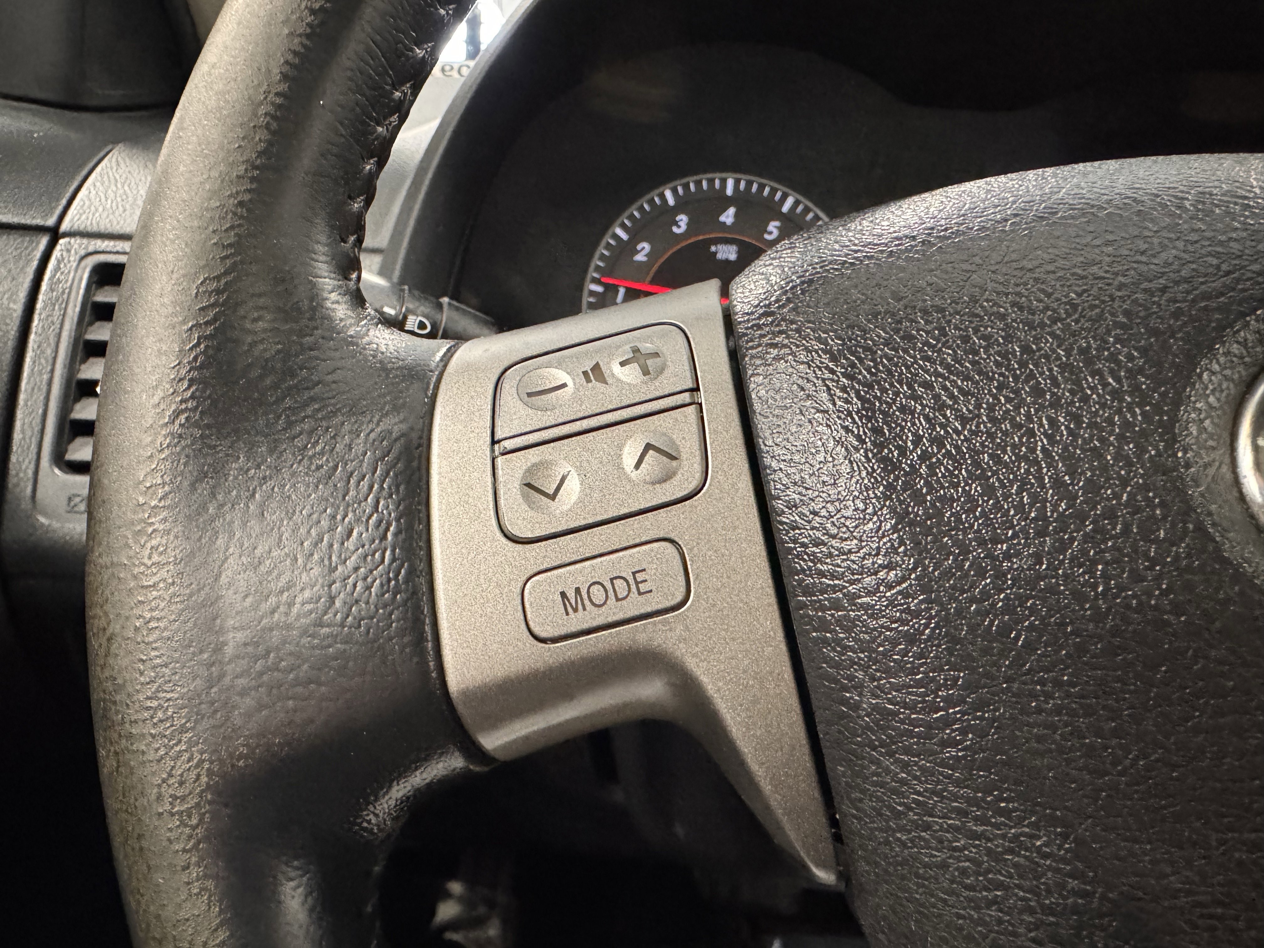 Used 2010 Toyota Corolla S image 11