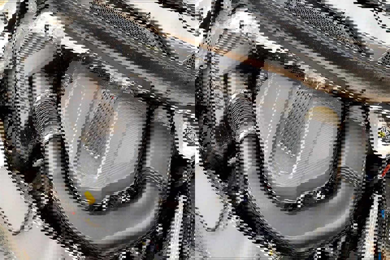 Used 2025 Chevrolet Traverse LT image 33