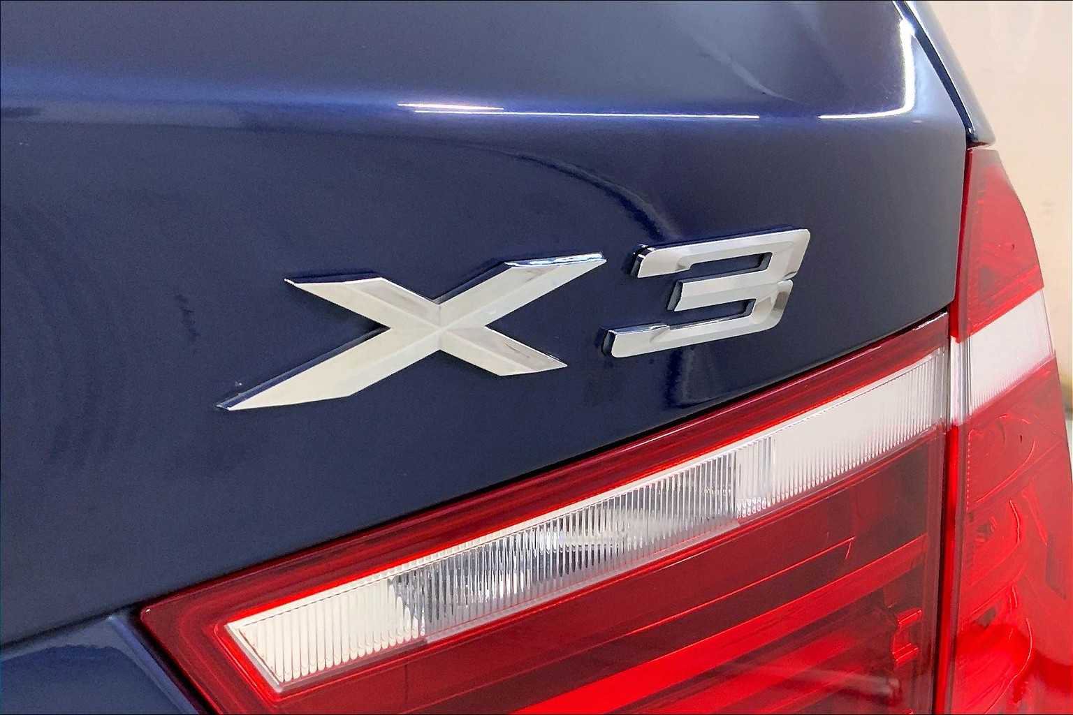 Used 2016 BMW X3 xDrive28i image 9