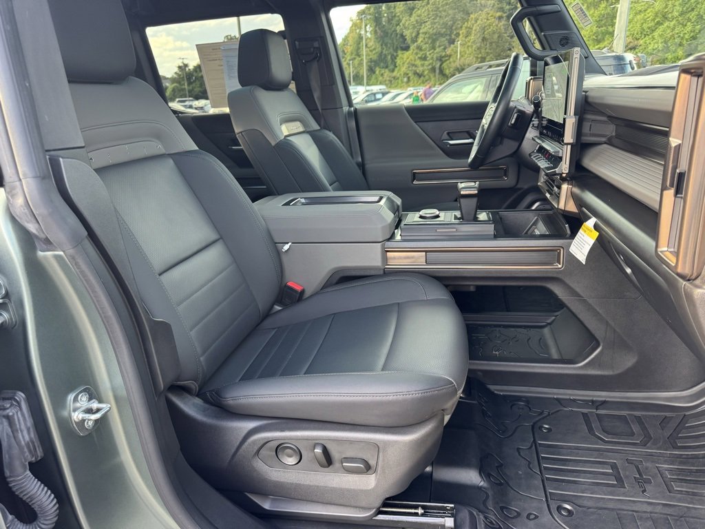 Used 2024 GMC Hummer EV 3X image 26