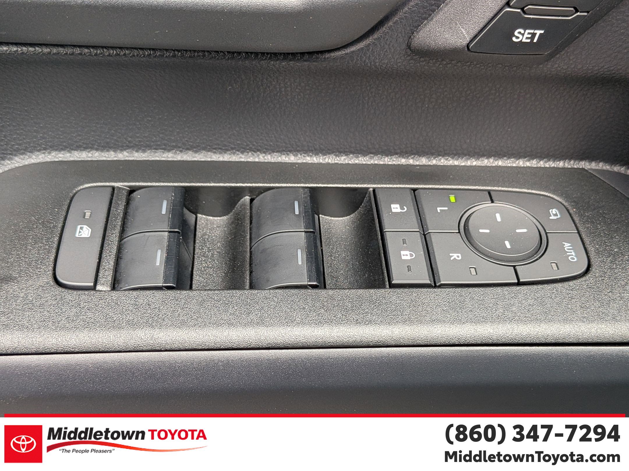 Certified 2025 Toyota 4Runner Trailhunter AWD/4WD image 12