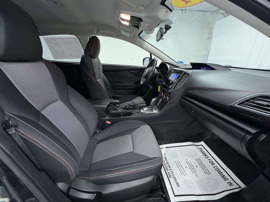 Used 2021 Subaru Crosstrek 2.0i Premium image 8