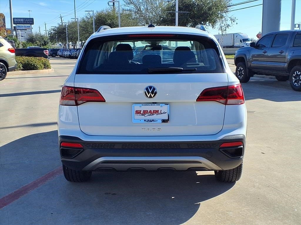 Used 2022 Volkswagen Taos S w/ IQ Drive S Package image 6