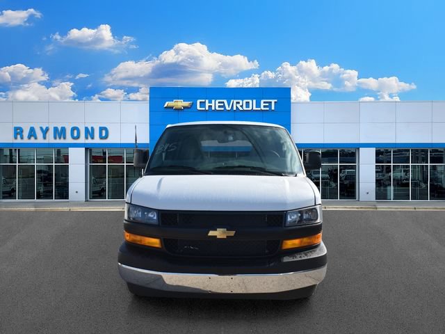 New 2026 Chevrolet Express 3500 w/ Power Convenience Package RWD image 9