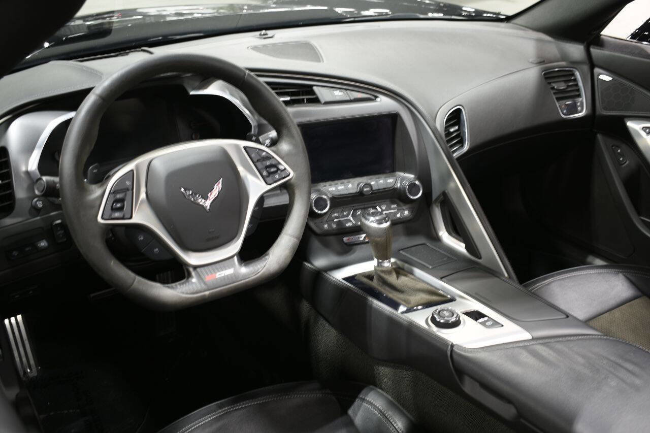 Used 2017 Chevrolet Corvette Z06 image 15