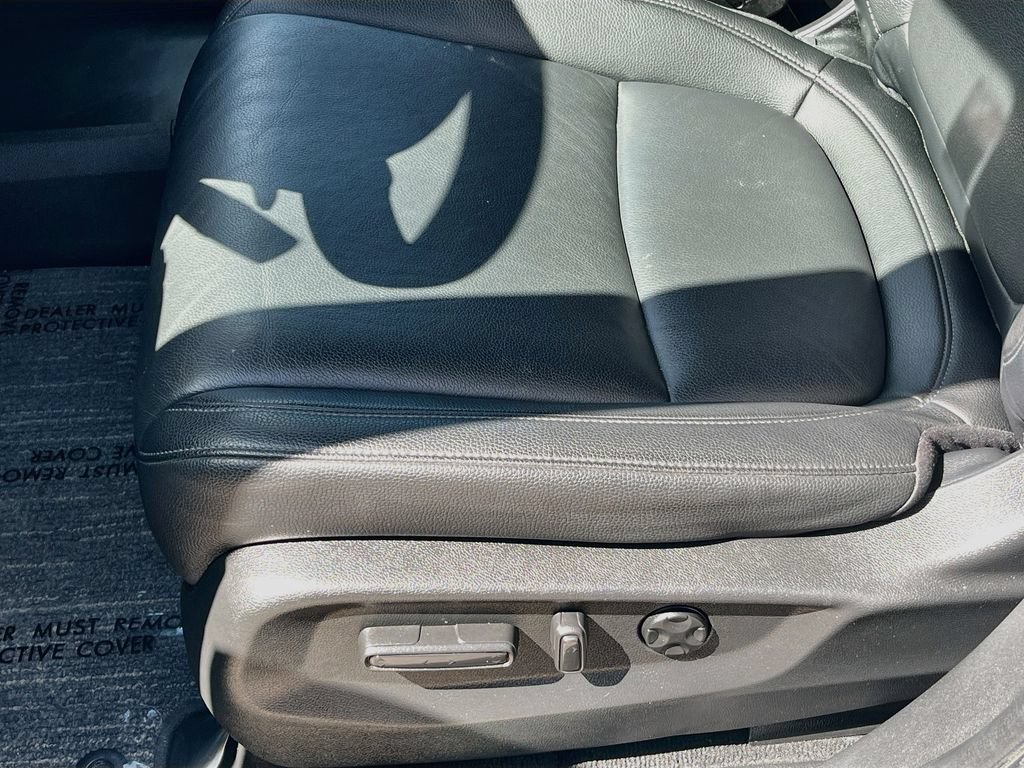 Used 2025 Honda Odyssey EX-L image 18