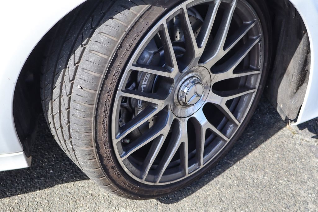 Used 2021 Mercedes-Benz C 63 AMG Sedan image 41