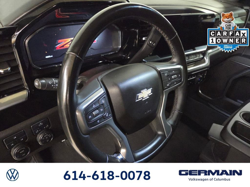 Used 2024 Chevrolet Silverado 2500 LT image 22