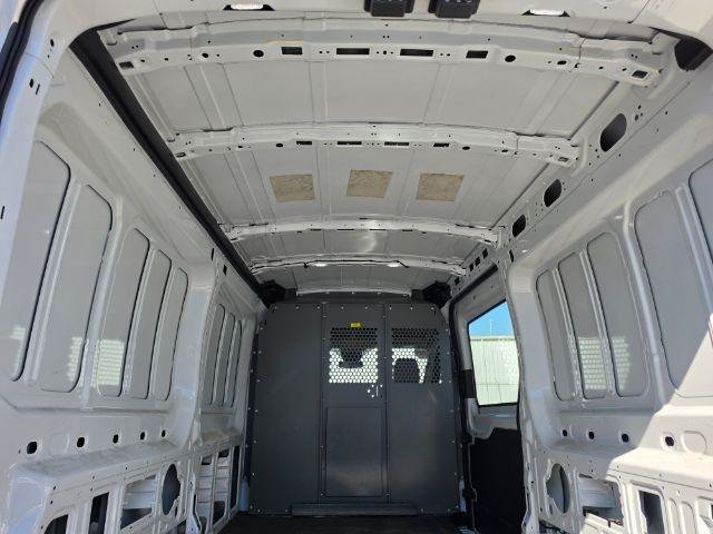 Used 2019 Ford Transit 150 148 Medium Roof RWD image 40