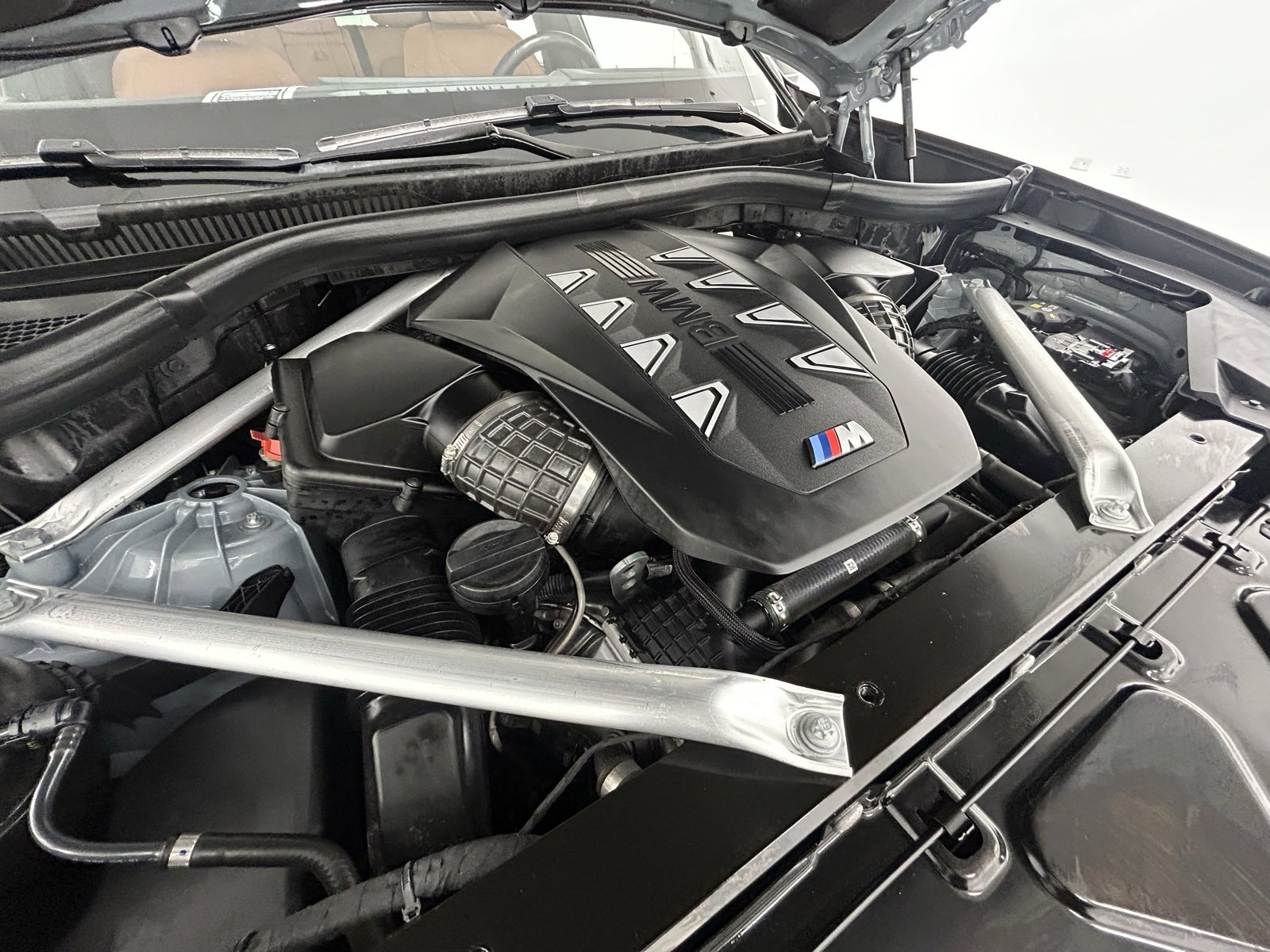 Used 2025 BMW X5 M60i image 45