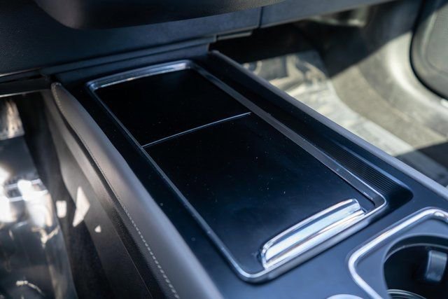 Used 2025 Lincoln Corsair Reserve w/ Jet Appearance Package image 32
