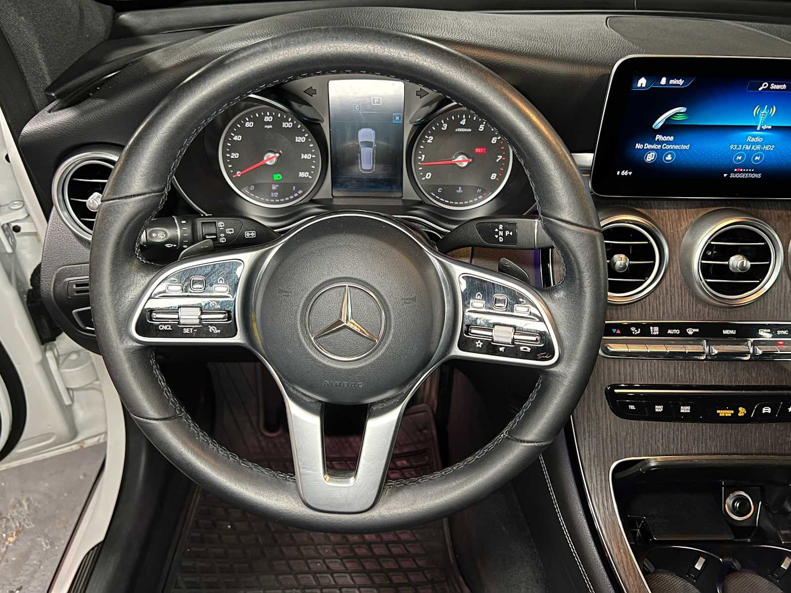 Used 2020 Mercedes-Benz GLC 300 4MATIC image 27