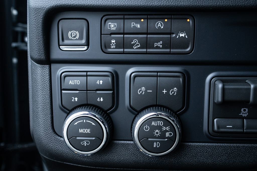 New 2026 Chevrolet Tahoe High Country image 24