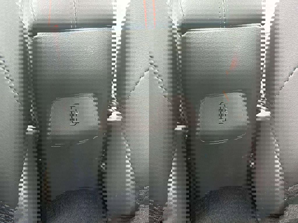 Used 2024 Nissan Sentra SR w/ SR Premium Package image 12