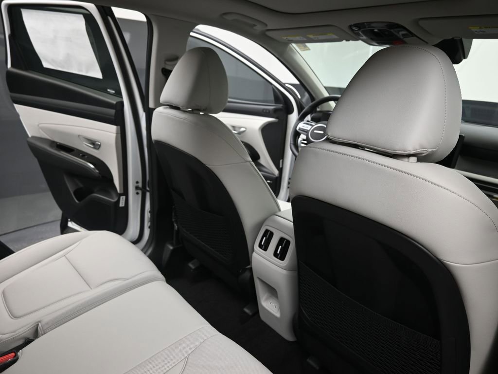 New 2026 Hyundai Tucson Limited image 15