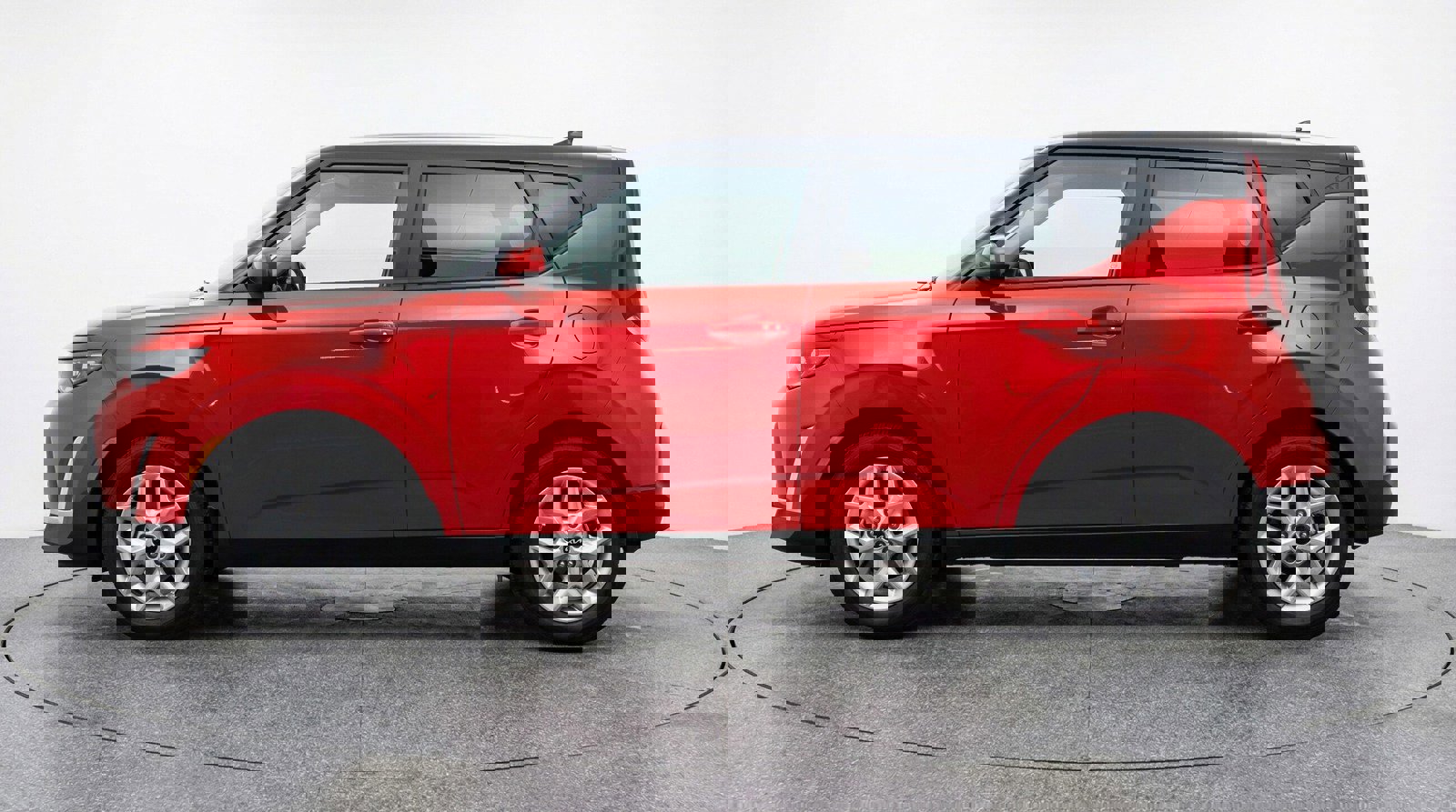 Used 2025 Kia Soul LX w/ LX Technology Package image 4