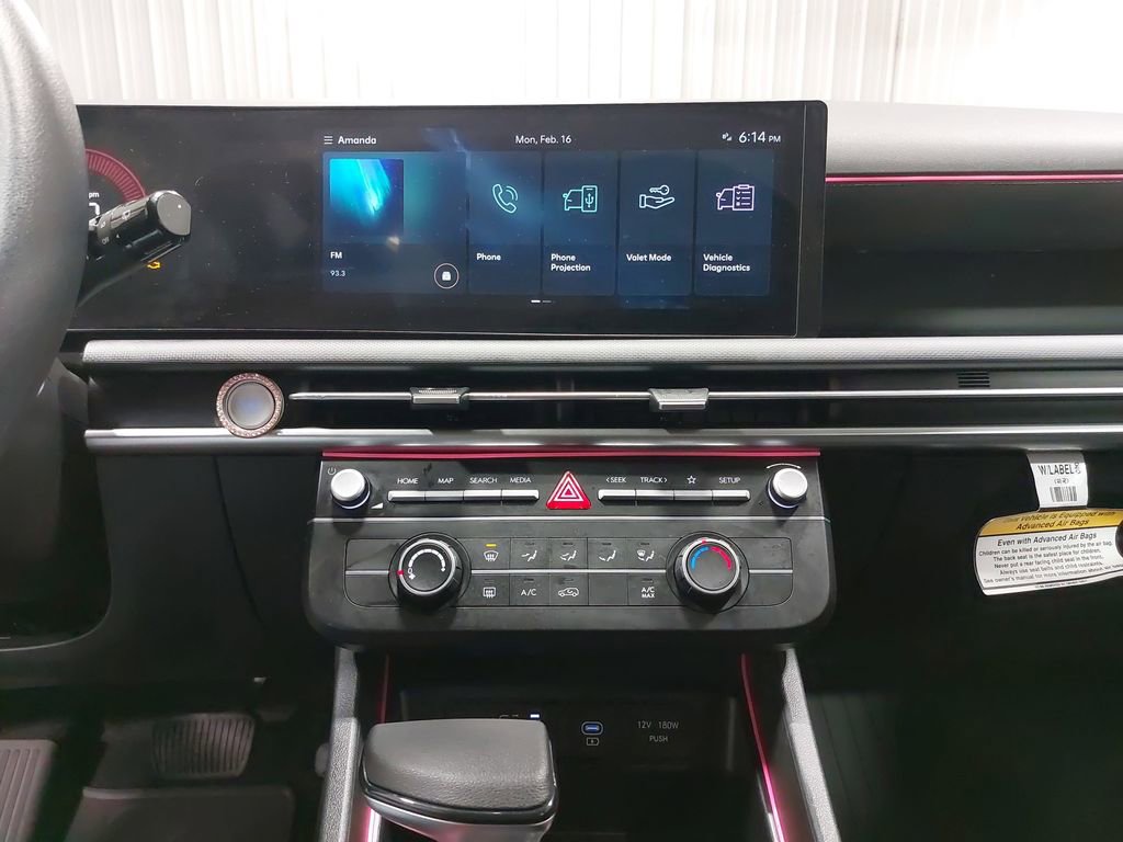 Certified 2025 Hyundai Tucson SE image 19