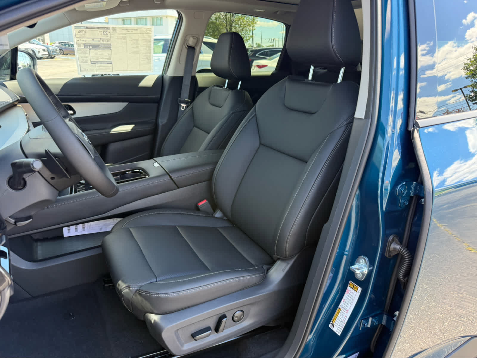 New 2026 Nissan Murano SL AWD/4WD image 9