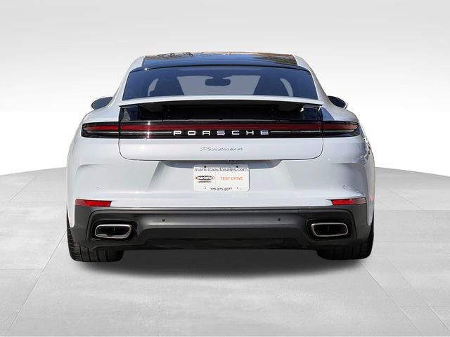 Used 2025 Porsche Panamera w/ Premium Package image 4