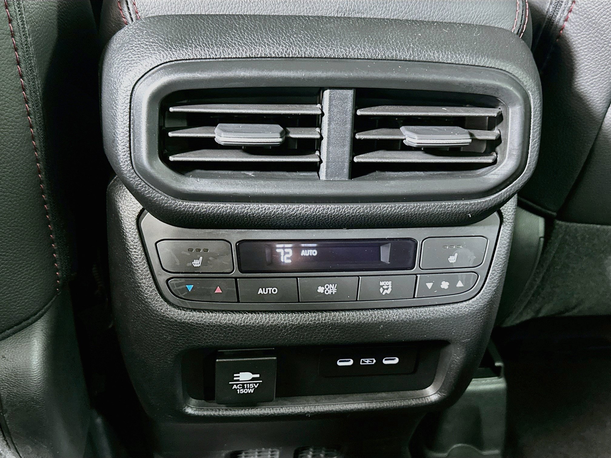 Used 2024 Honda Passport Black Edition image 25