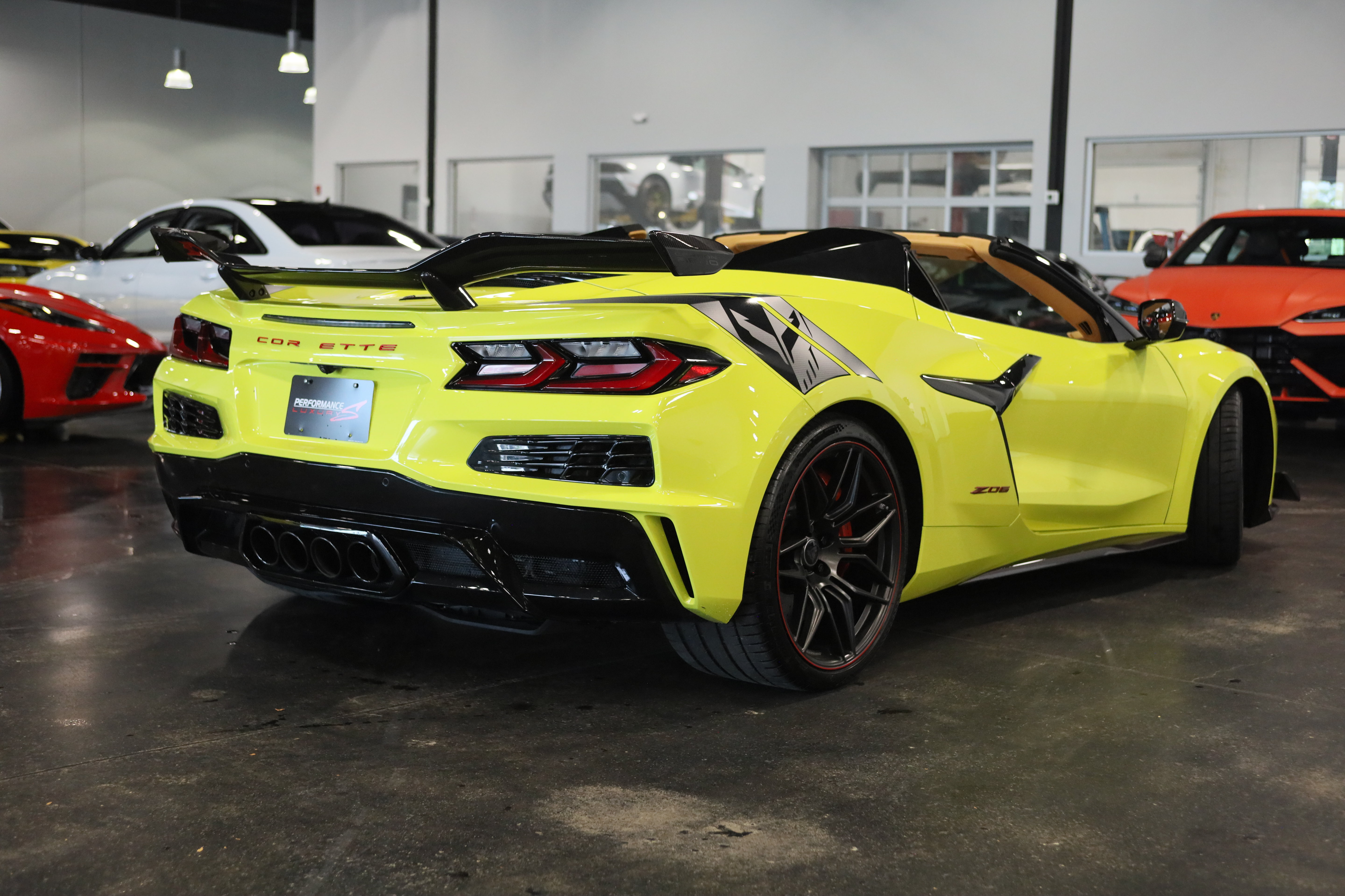 Used 2023 Chevrolet Corvette Z06 w/ Z07 Performance Package RWD image 8