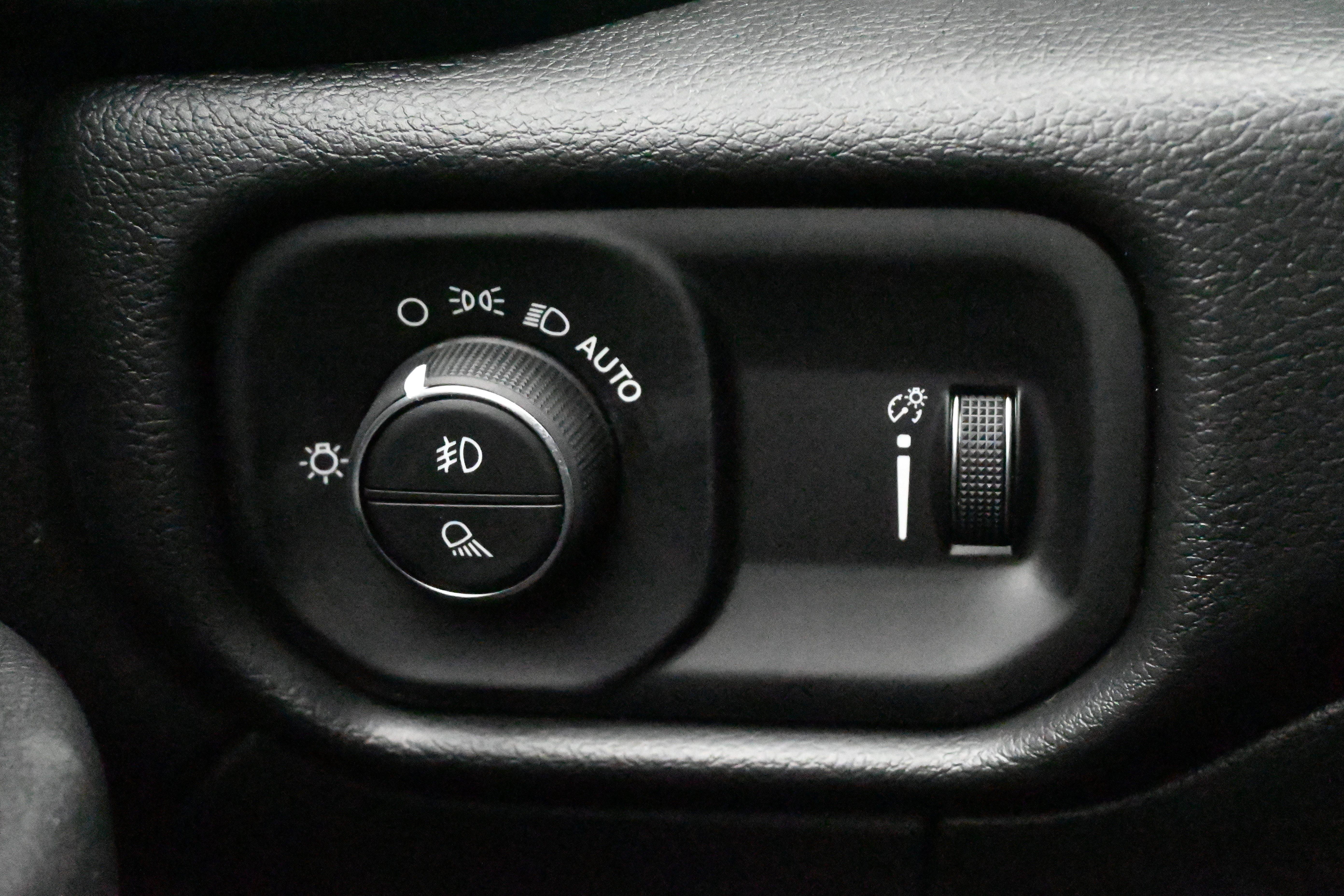New 2026 RAM 2500 Tradesman AWD/4WD image 28