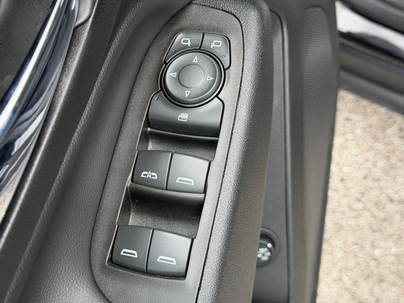 Used 2022 Chevrolet Equinox LT AWD/4WD image 20